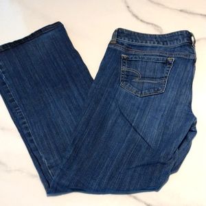 American Eagle favorite boyfriend stretch jeans